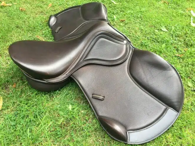 Easy Trek Treeless Classic GP Saddle - Black or Brown Soft Leather - Image 6