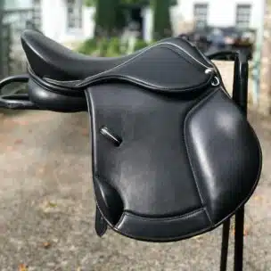 Easy Trek Treeless Classic GP Small Pony Saddle - Black or Brown Soft Leather