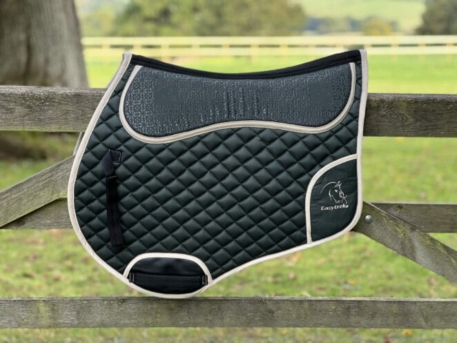 Easy Trek Anti-Slip Spine Relief Saddle Pad – Treeless & Treed - Image 4