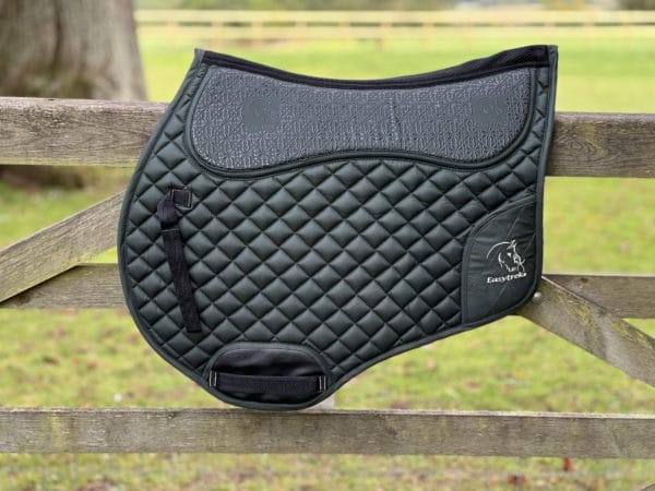 Easytrek dual sided anti slip spine relief professional saddle pad/numnah suitable for treeless & treed saddles - Image 5
