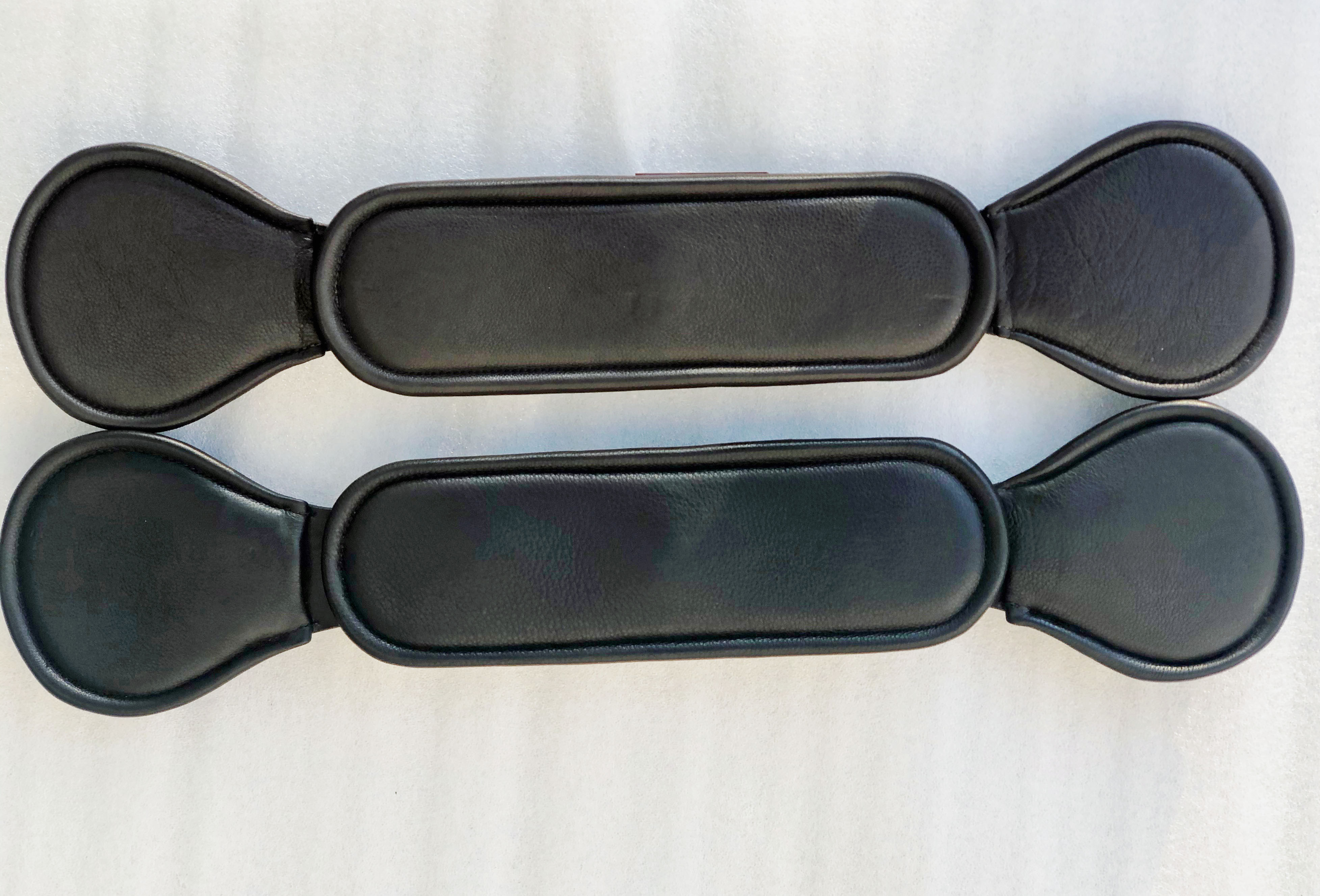 All sizes Easytrek Black Leather Short Dressage Girth Anatomical Comfort Girth 