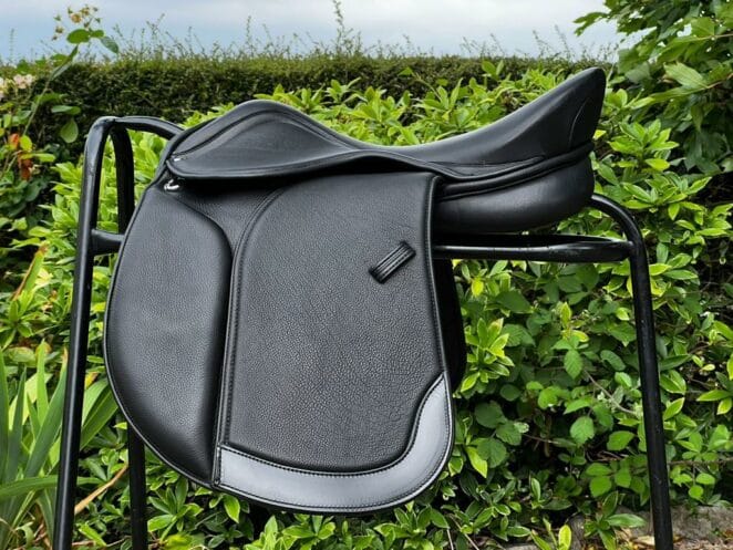 Easy Trek Treeless Classic VSD - Black or Brown Soft Leather