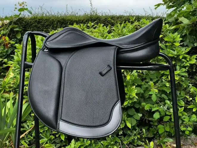 Easy Trek Treeless Classic VSD - Black or Brown Soft Leather
